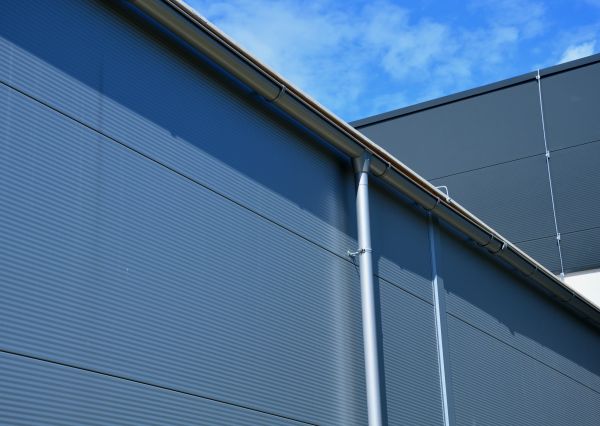 Cost of Commercial Gutter Replacement in Cordova