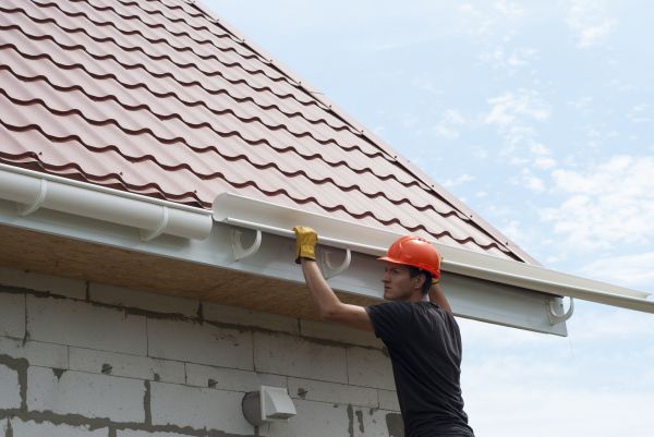 Cost of Rain Gutter Repair in Cordova