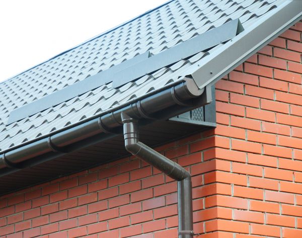 Cost of Roof Downspout Replacement in Cordova