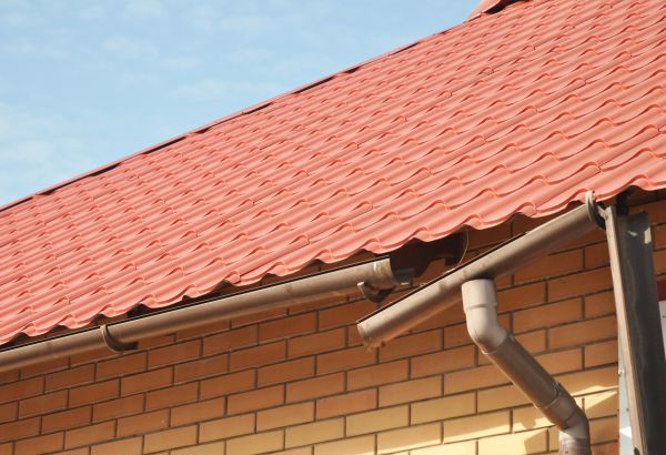 Cost of Loose Gutter Repair in Cordova