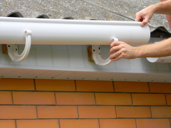 Cost of Half Round Gutter Installation in Cordova